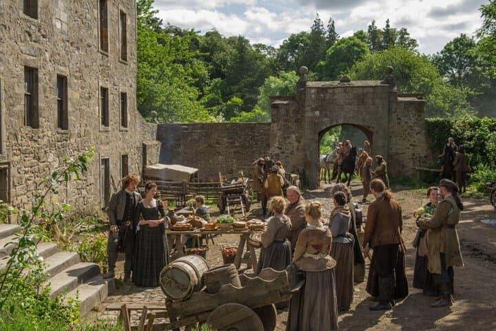 Each stop is a piece of Outlander lore, set against Scotland’s breathtaking scenery.