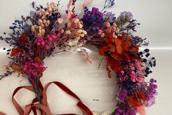 Flower crown and Fizz workshop