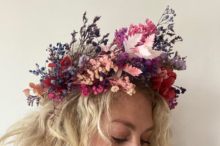 Flower crown and Fizz workshop
