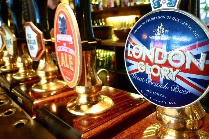 Private Group: Historical Pub Walking Tour of London