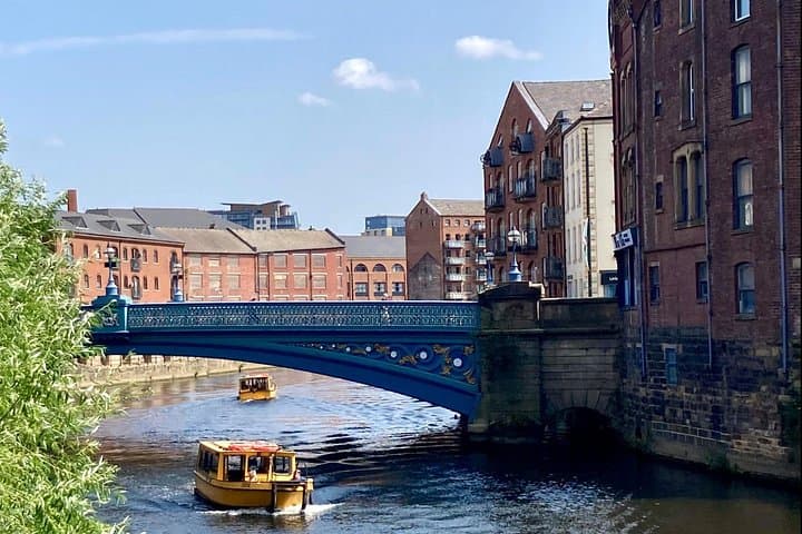 A Self-Guided Audio Tour of Leeds: Royals, Lions, and Golden Owls