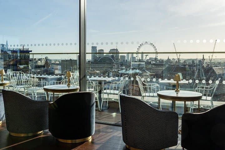 London Phantom of The Opera with Two Course Pre-Show Meal & Drink