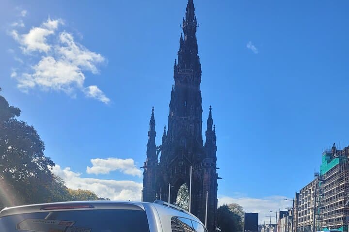 Private Luxury Day Tour of Edinburgh