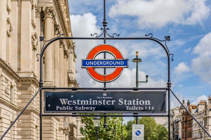 Westminster, London Walking Tour with Audioguide