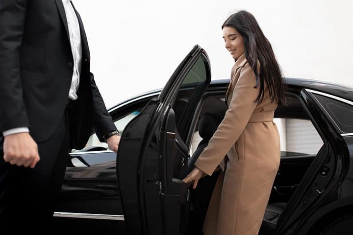 London Airport Transfers, City Transfers and Disposal Services