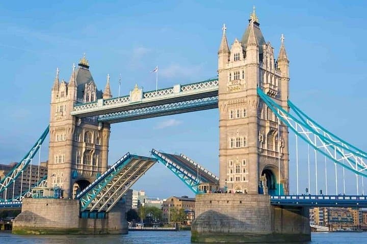 Heathrow Airport to Central London Private Transfers