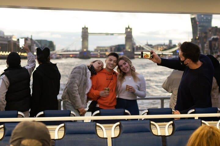 London: Uber Boat - Single Journey River Thames Cruise