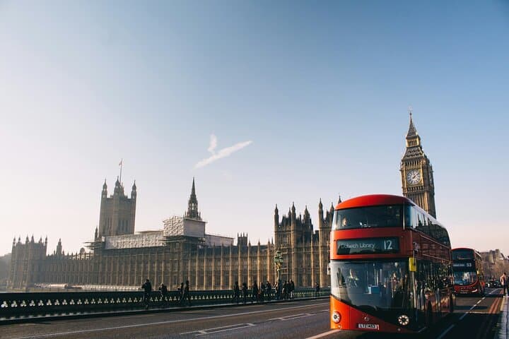 Explore the iconic sights of London