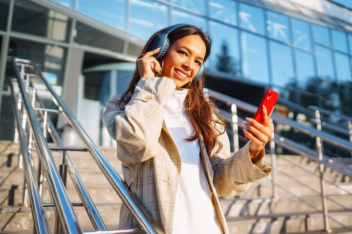 Explore London Freely – Self-Guided Tour with Mobile App