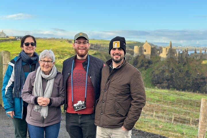 Giants Causeway Tour from Belfast with Refreshments