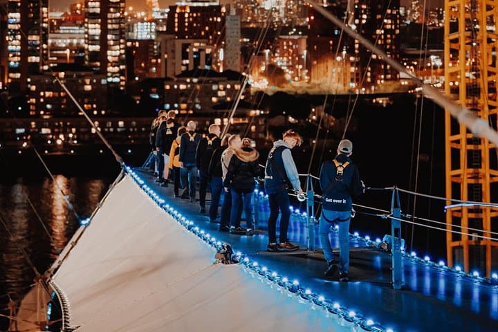 Up at The O2:Twilight Climb with Guided Tour with Panoramic Views