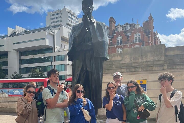 London Sherlock Holmes: Crack the Case Walking Adventure