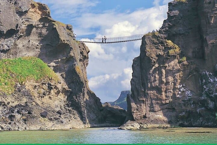 Carrick-A-Rede Rope Bridge, GOT's filming location