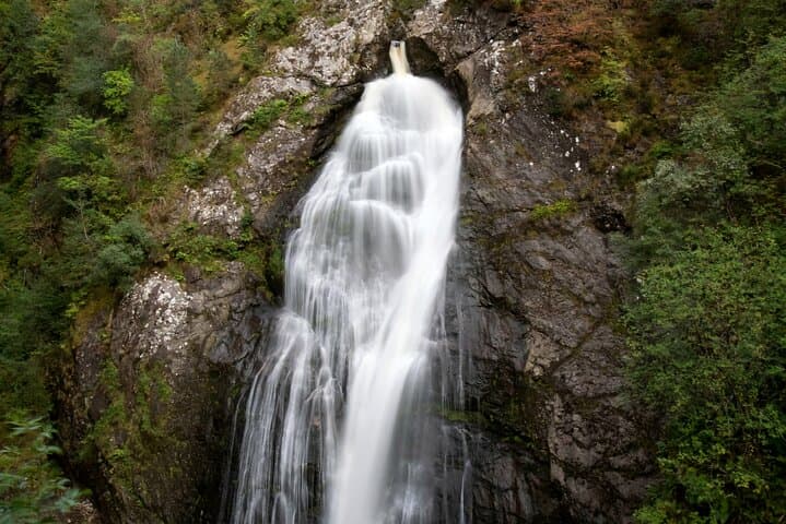 Foyers Falls