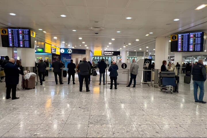 Gatwick to Southampton Port – Private Transfer + Meet & Greet