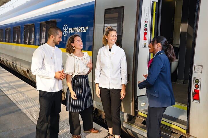 Luxury Paris Day Trip from London with Seine River Lunch Cruise