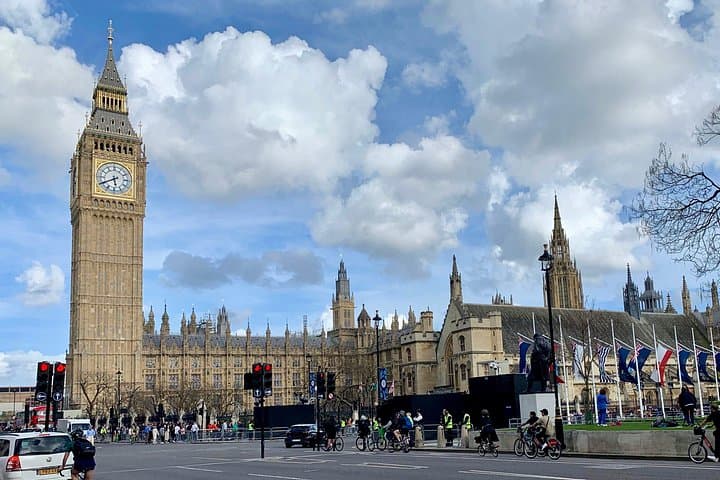 Portsmouth Cruise Terminals to London Private Transfer