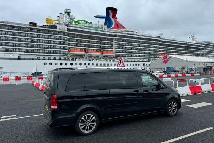 Belfast Peace Walls & Titanic Museum Tour – Private Experience