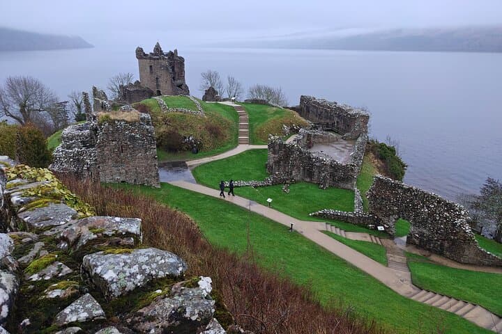 3 Days Scottish Highlands Chauffeured Luxury Tour