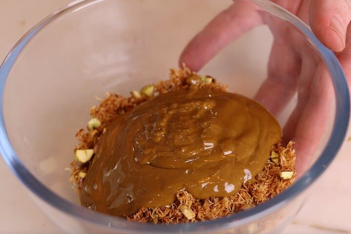 Learn How to Make Dubai Chocolate