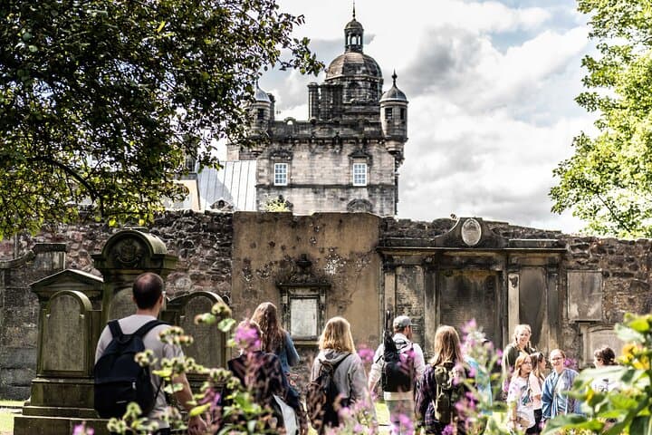 Guided Walking Tour of Edinburgh Historic Old Town