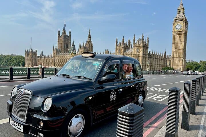 London Private Taxi Tour: Royals & Hidden Gems with Hotel Pickup