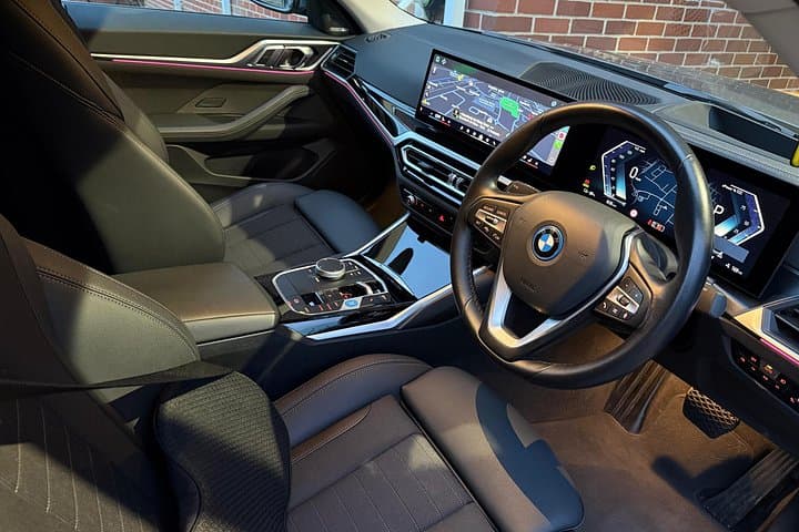 Saloon/Sedan Interior