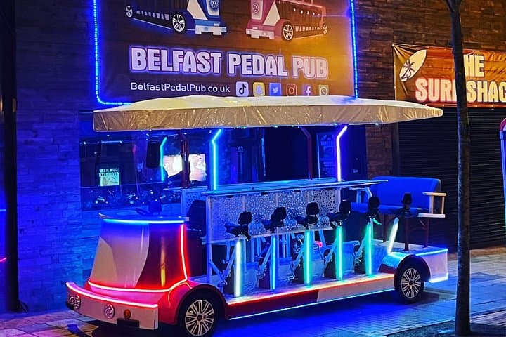 www.BelfastPartyCrew.com #Belfastpartycrew #Beerbike #Partybike #Pedalpub #Belfastbike #Belfastbiketour #biketour #Henparty #Stagparty #Hendo #stagdo #birthday #Belfasttour
