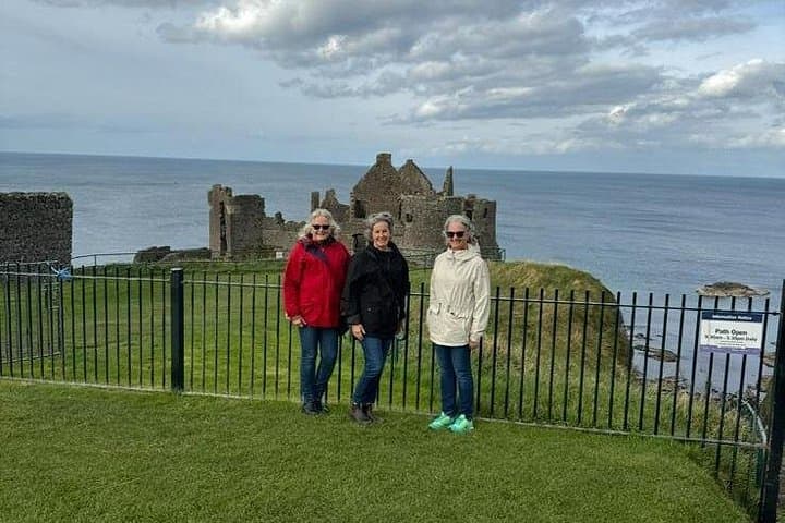 Private Luxury Small Group Giant’s Causeway Tour from Belfast