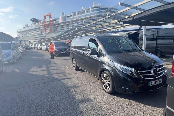 London to Southampton Cruise Port - Shared Shuttle Transfer