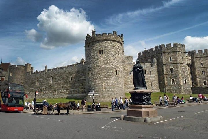 Royal Windsor: Private Day Tour from London