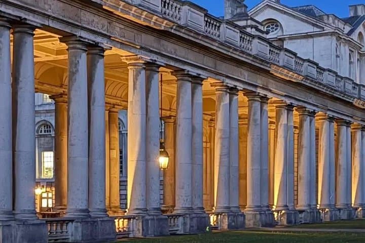 Ghoulish Greenwich: A Self-Guided Ghost Tour from Where Now