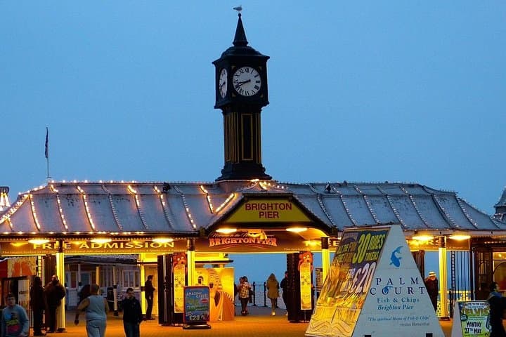 Brighton Walking Tour: Self-Guided City Game