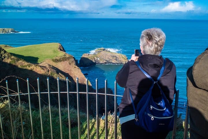 Carrick-A-Rede Viewing Point