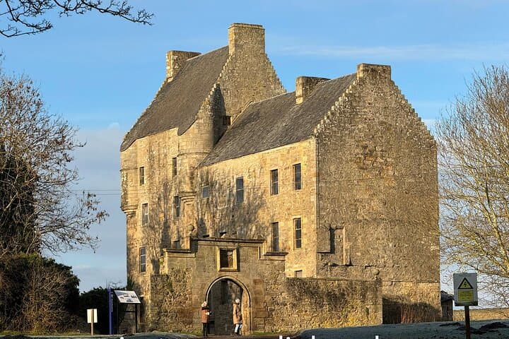 Outlander half day tour from Edinburgh, Lallybroch
