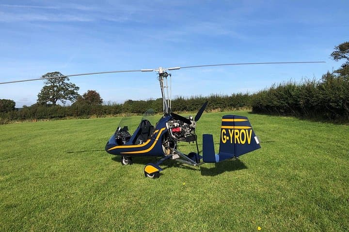1 Hour Gyrocopter Flight from Brighton to Beachy Head