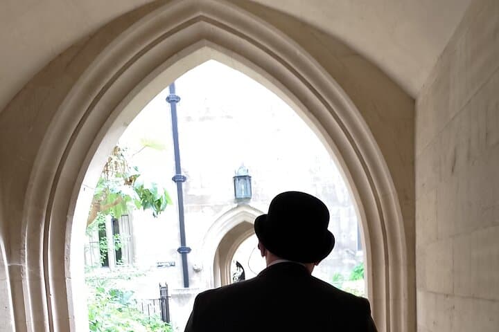 Classic Cambridge Walking Tour with Certified Guide
