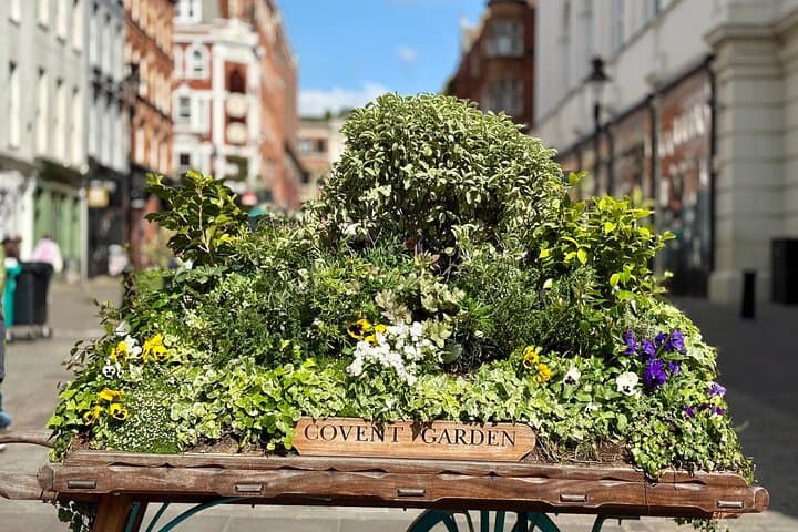 Oldest London Restaurant & Covent Garden Guided Tour