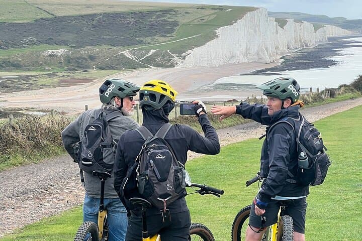 E-Bike & Mini Bus Seven Sisters
