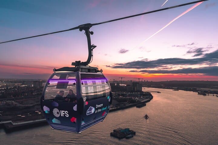 London Cable Car: Soaring above the River Thames Round Trip