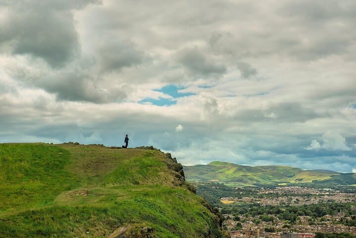 Private Tour of Edinburgh’s Highlights and Hidden Gems