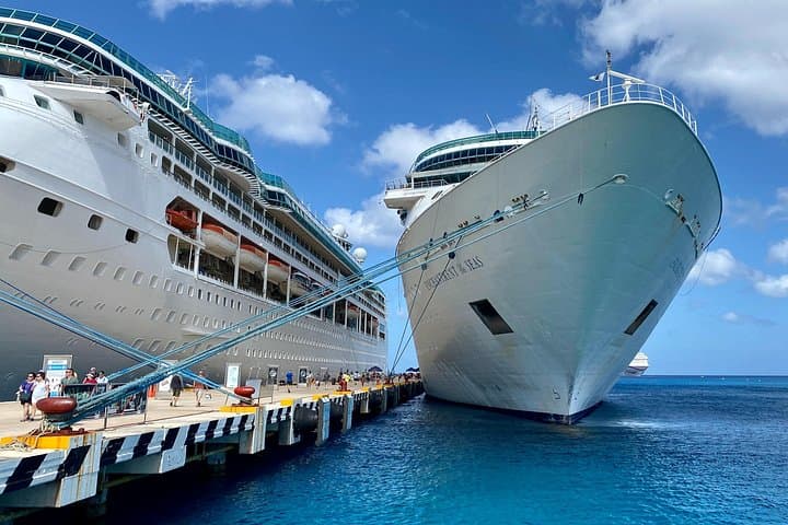 Private Transfers between London & Southampton Cruise Port