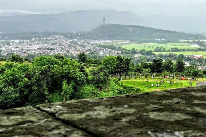 Edinburgh Shore Excursion: Culross, Stirling Castle & Kelpies