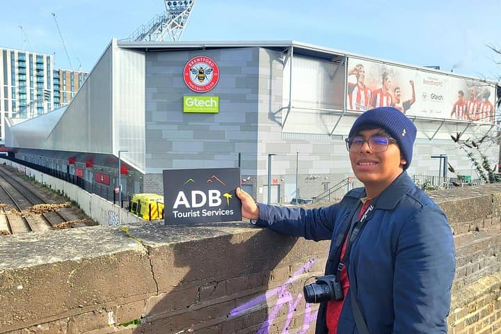 London Football - Premier League Stadiums Tour in Private Car