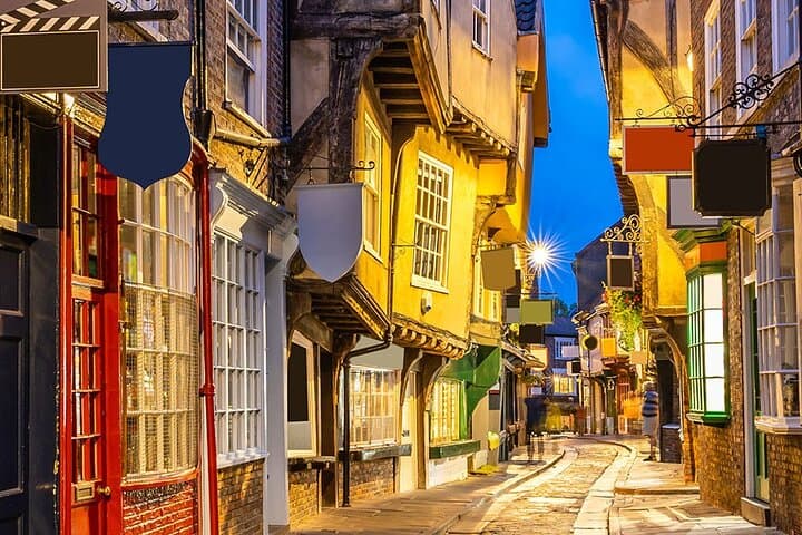 Battlements of History: A Self-Guided Tour of York's City Walls