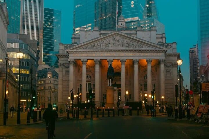 Traditional London 3 Hour Walking Tour of The City