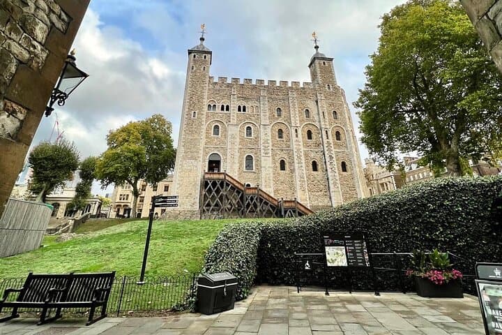 Private Tour: The Iconic Tower of London
