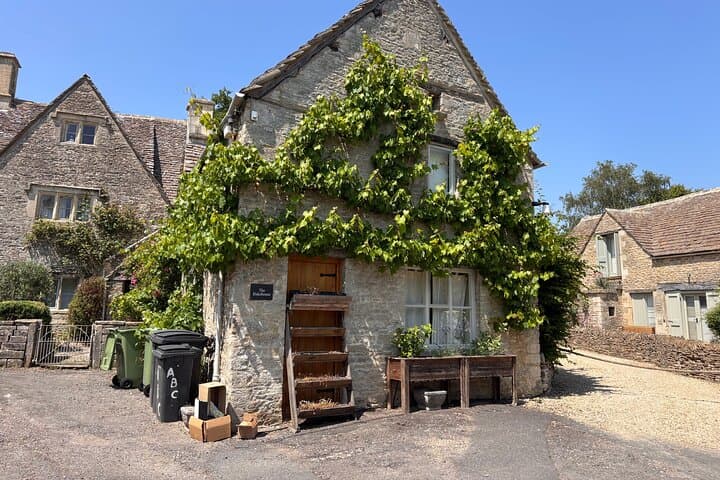 The Bibury Self-Guided Tour: A Thousand Years of Village Life