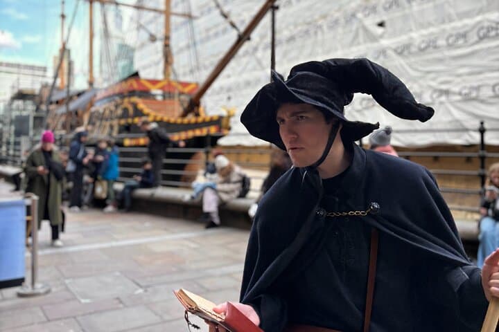 London Witches and History Walking Tour