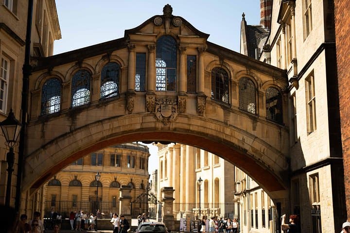 Oxford University Tour by Alumni™ with optional New College